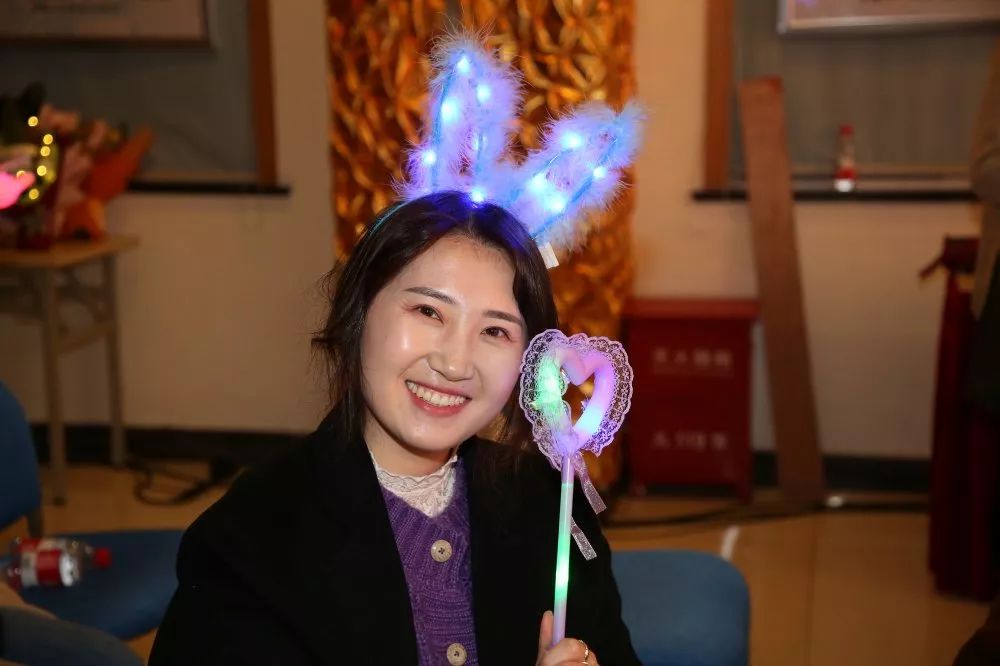 唱响华友梦，，，迈向新征程——华友钴业2020跨年演唱会圆满落幕（内含精彩视频）-文化运动-浙江华友钴业股份有限公司