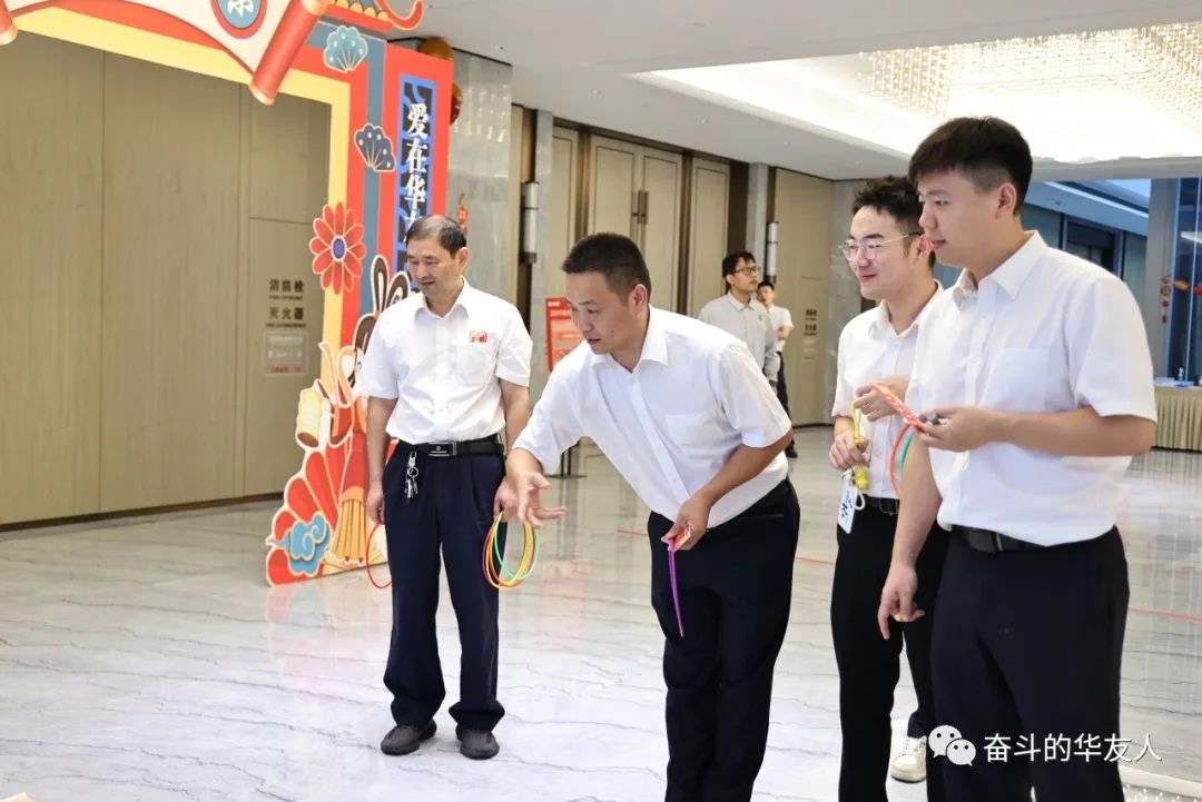 有一种浪漫，，是过中秋-活动组织-浙江华友钴业股份有限公司