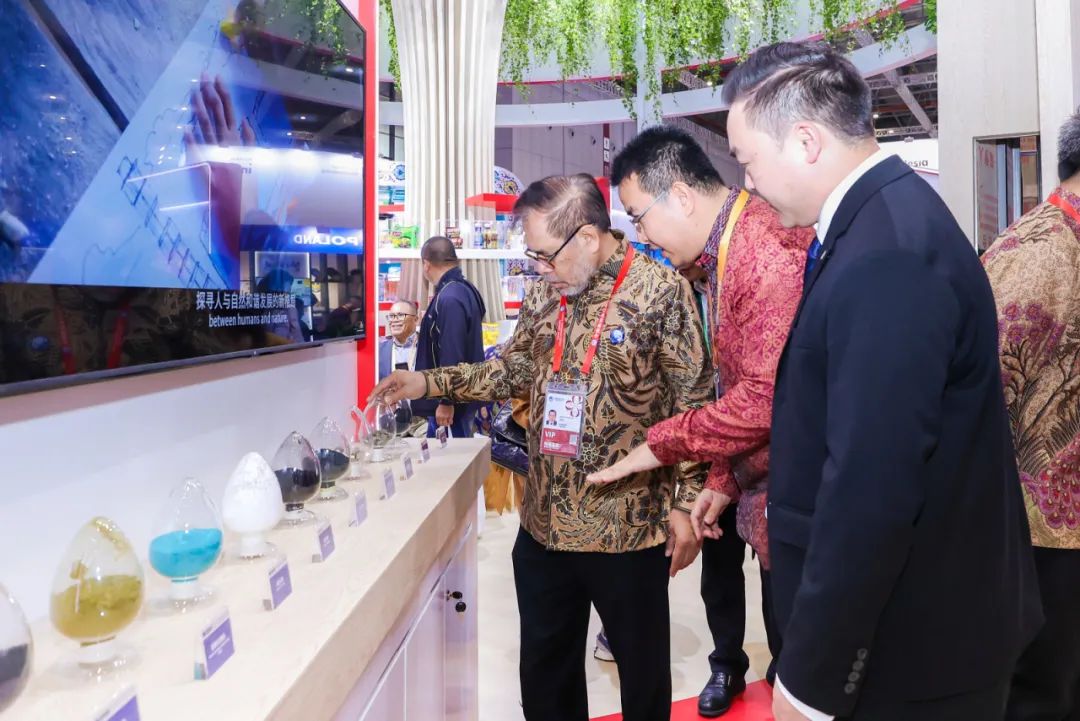 Fulfilling the Commitment to Sustainable Development, Huayou Indonesia Makes an Appearance at the 7th China International Import Expo-News Releases-Huayou New Energy Technology (Quzhou) Co., Ltd.