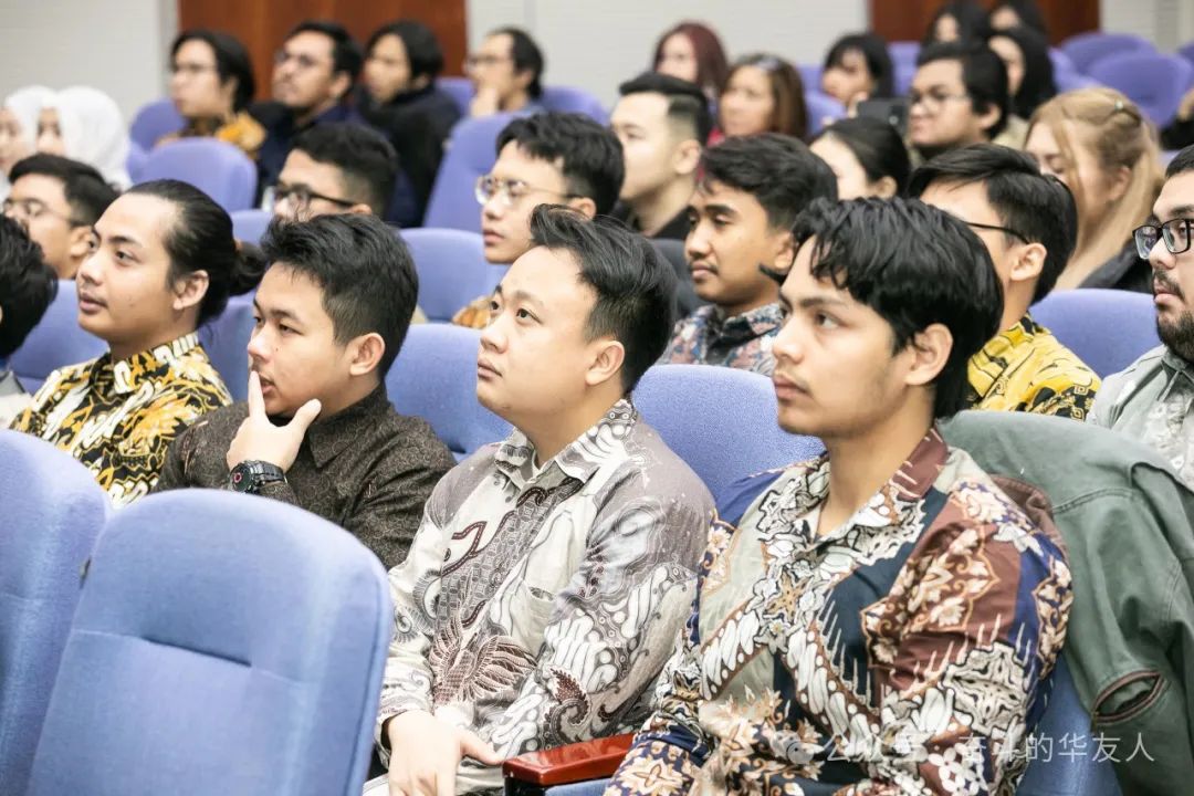 Embarking on a New Journey — Youthful and Flourishing, Together Painting the Splendor of the Silk Road!-News Releases-Huayou New Energy Technology (Quzhou) Co., Ltd.