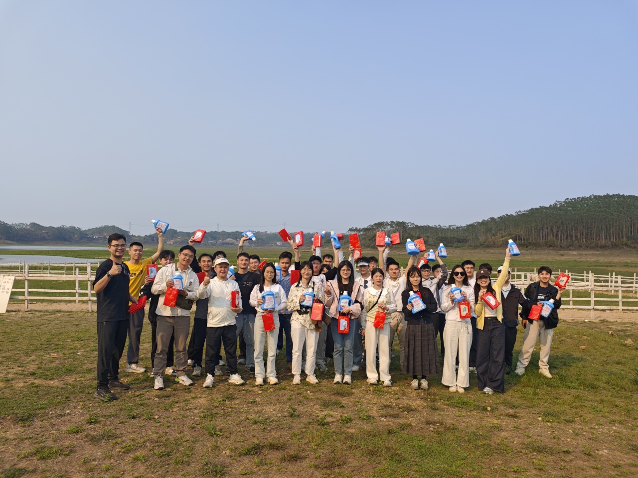 踏青筑梦 活力偕行|华友广西工业园团委组织开展主题团日运动 -团委运动-浙江华友钴业股份有限公司
