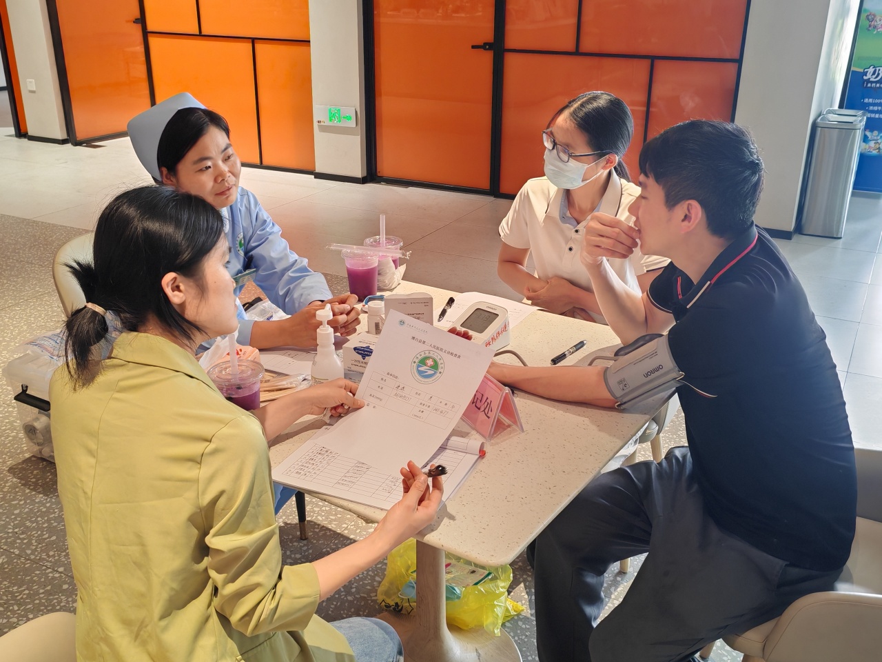 华友广西园区开展康健义诊活动 暖心折务守护职工康健-活动组织-浙江华友钴业股份有限公司